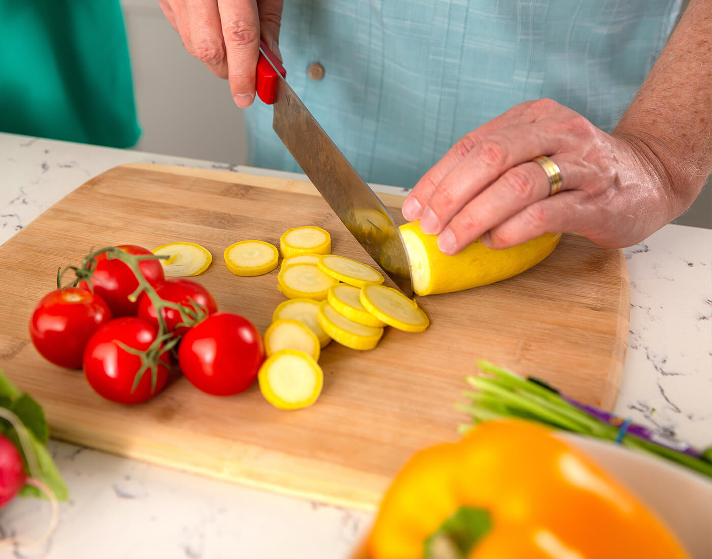 cutting-vegetables (1) Cutting vegetables